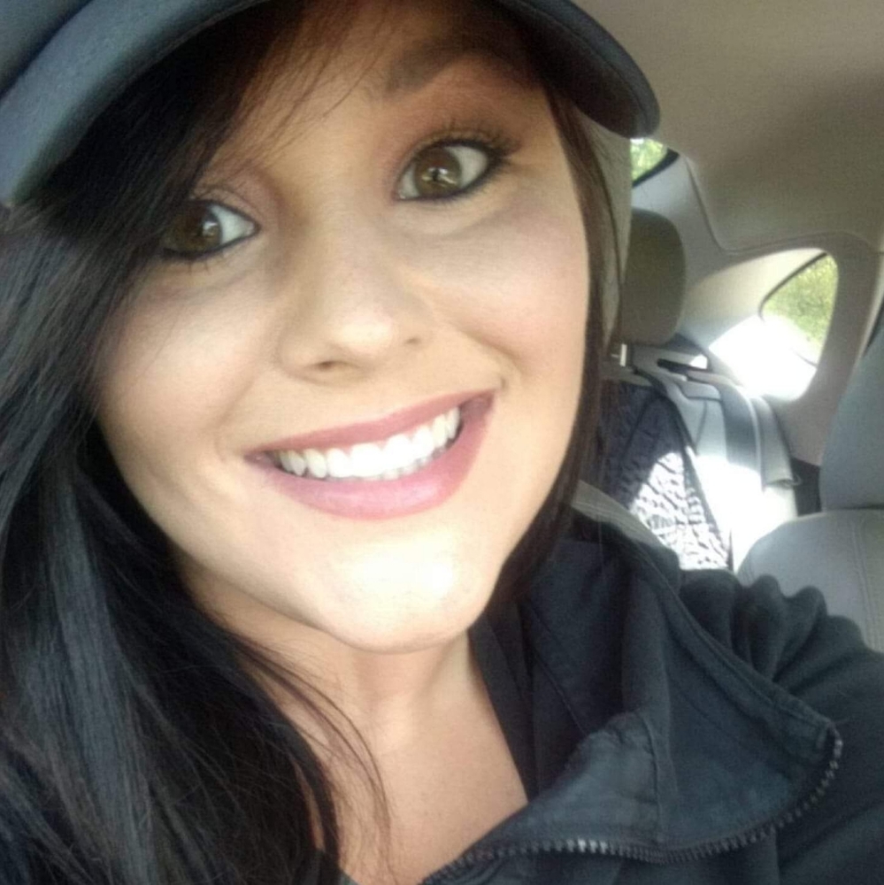 Meet your Posher, Racquel